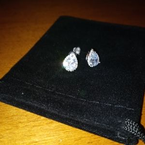 Nikola Valenti Earrings
